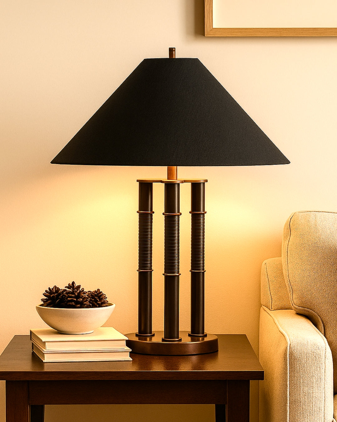 TRIO COLUMN LUXE TABLE