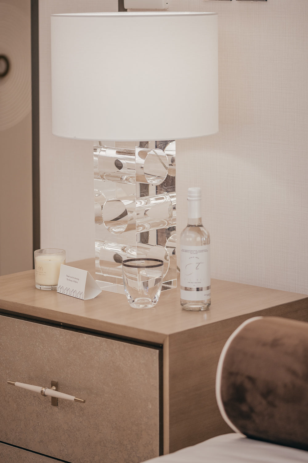 SQUARE CRYSTAL TABLE LAMP