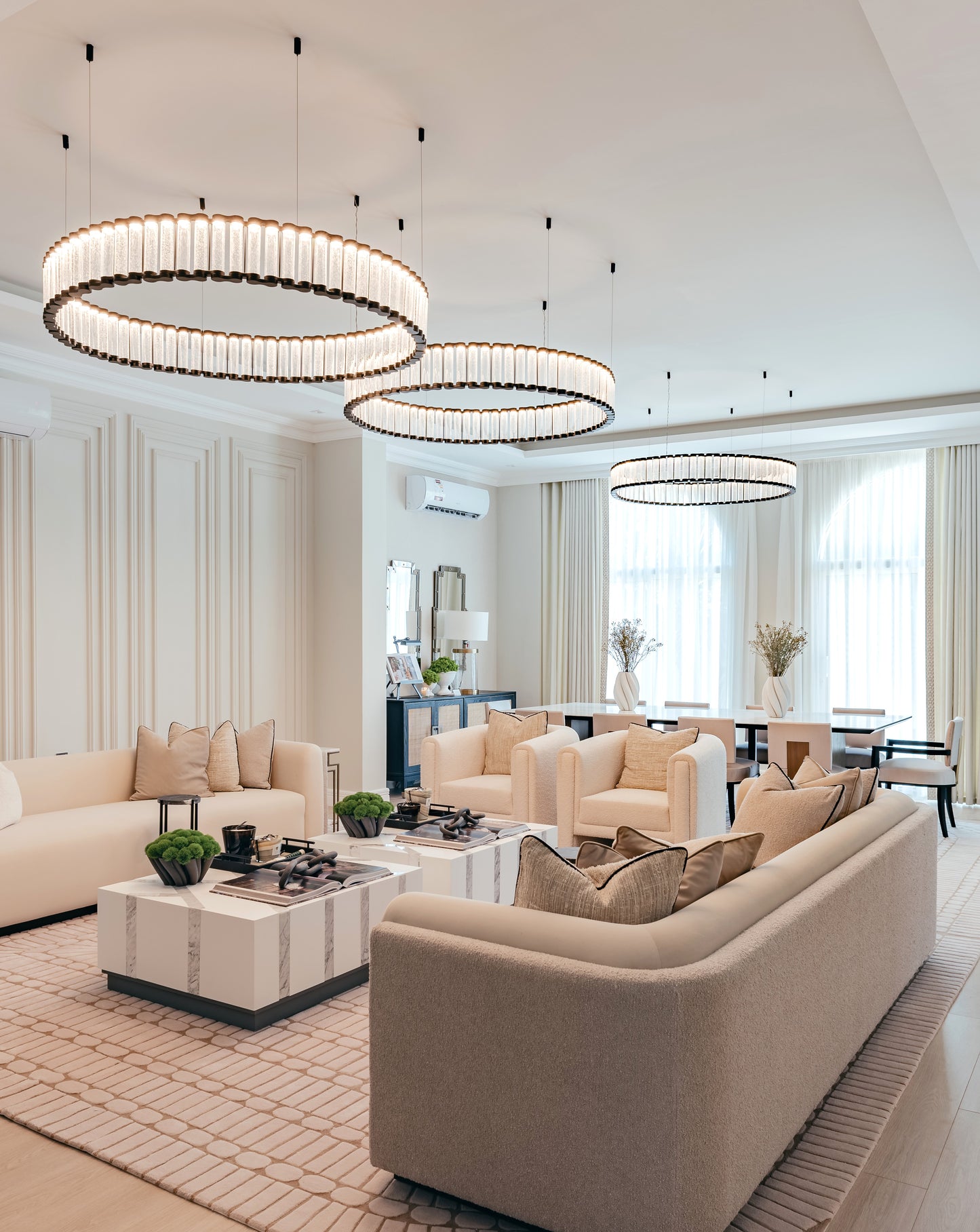 AURUM HALO CHANDELIER