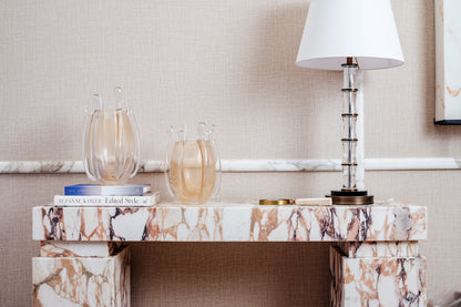 CROWN CREST BLOOM GLASS VASE