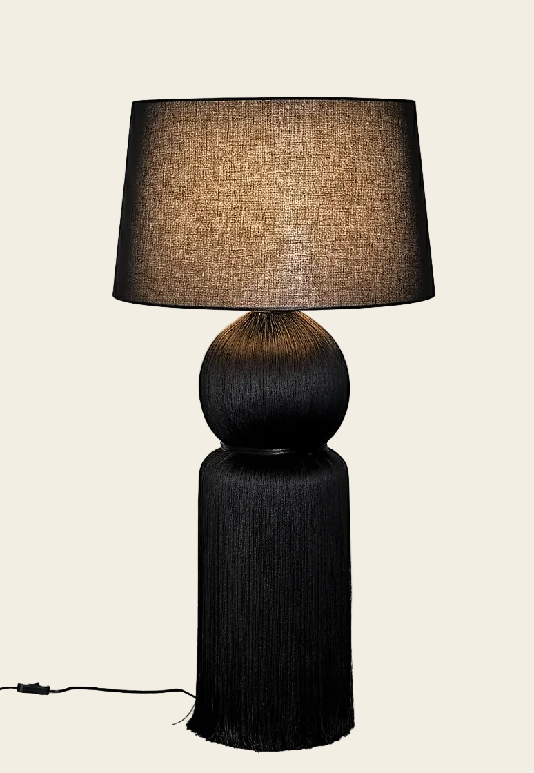 RAVEN TASSEL ACCENT LAMP