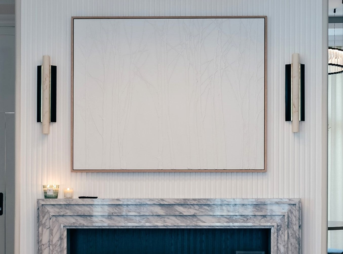 LUNA EDGE WALL LIGHT