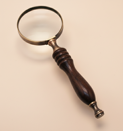 THE HERITAGE MAGNIFYER