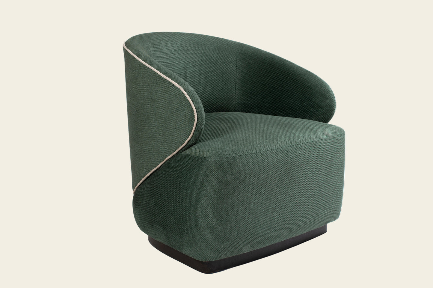 VERDE CURVE CHAIR
