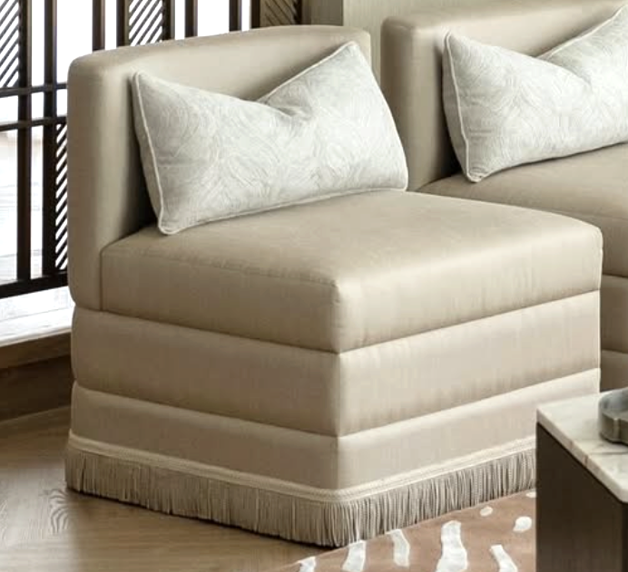 SOLEIL SLIPPER CHAIR