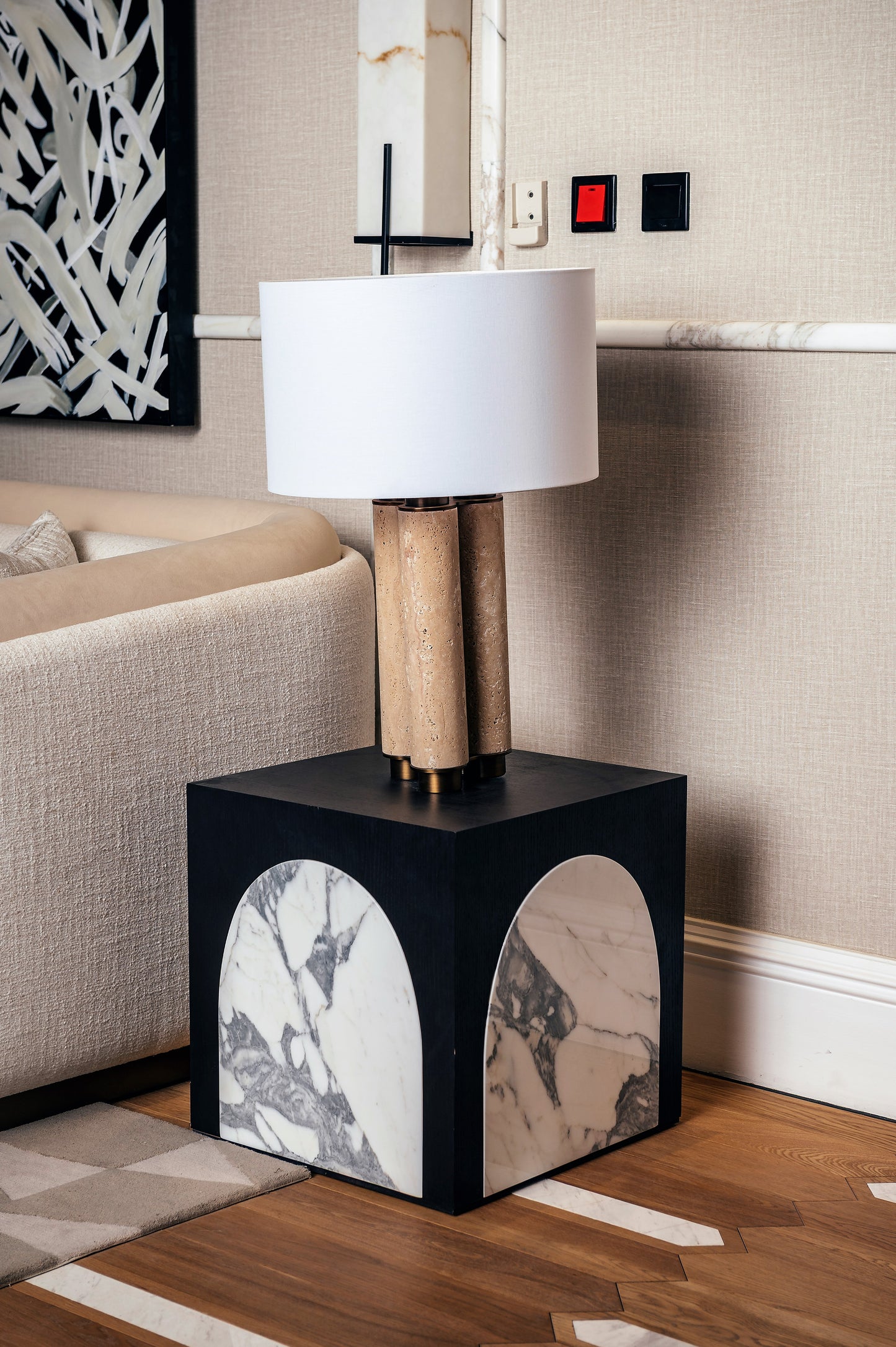 TERRA COLUMN TABLE LAMP