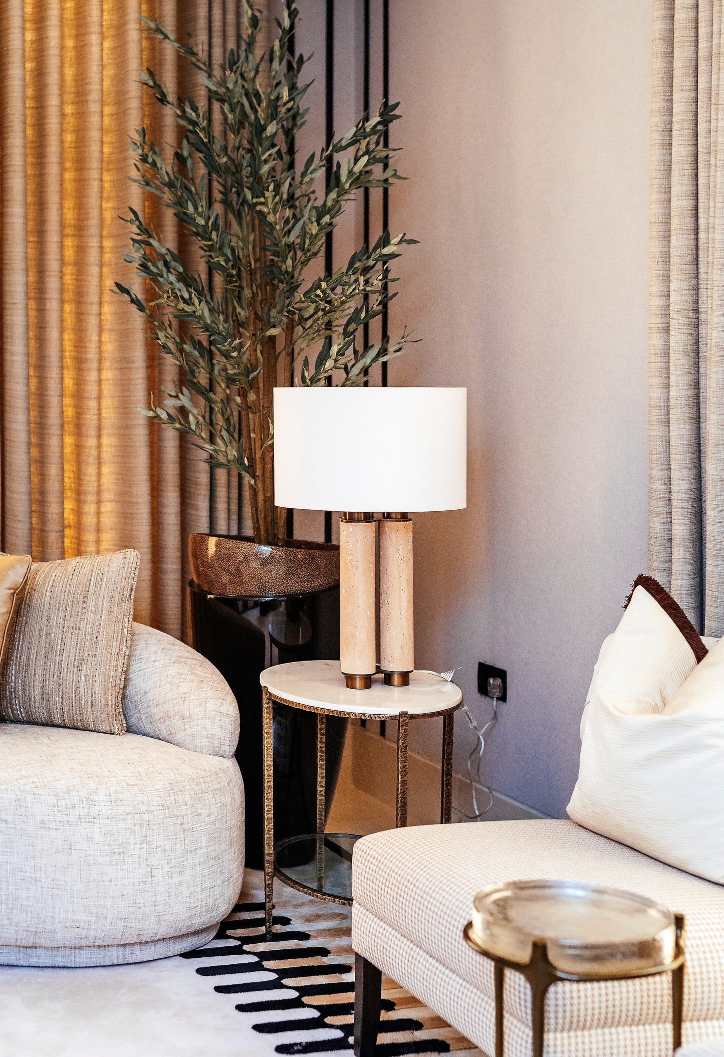 TERRA COLUMN TABLE LAMP